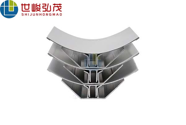 GMP車(chē)間內(nèi)弧鋁型材
